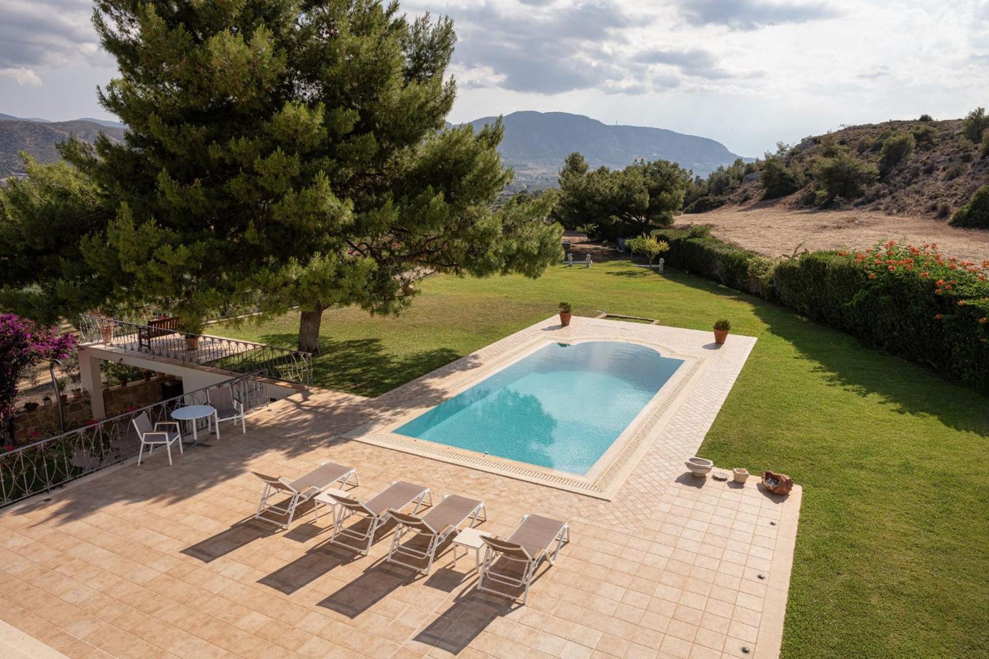 Villa Fantasia Isthmia Exterior foto