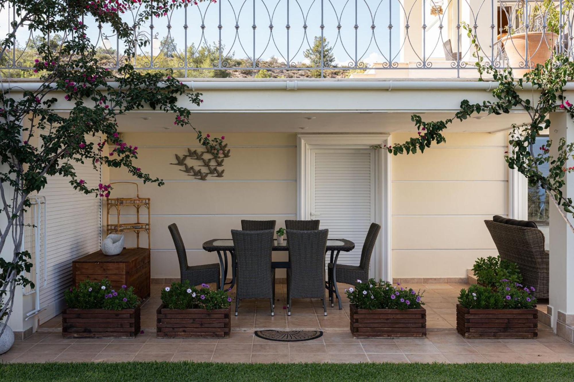 Villa Fantasia Isthmia Exterior foto