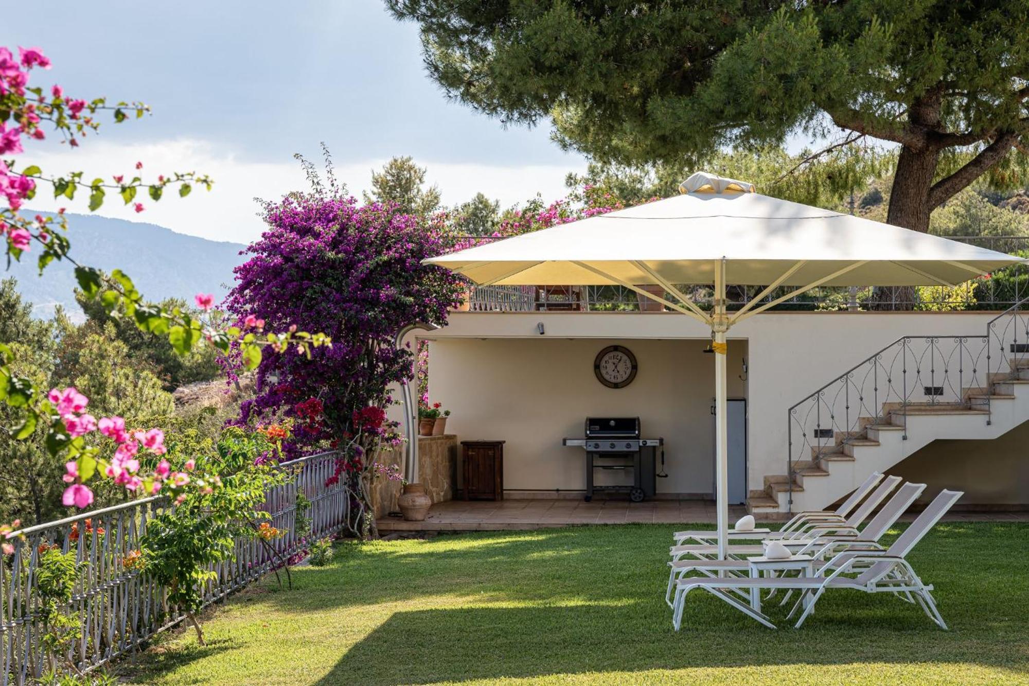 Villa Fantasia Isthmia Exterior foto