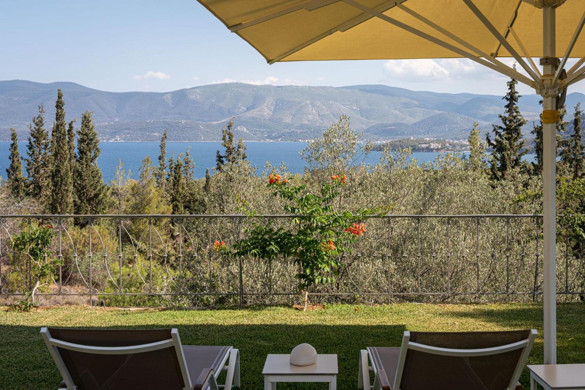 Villa Fantasia Isthmia Exterior foto